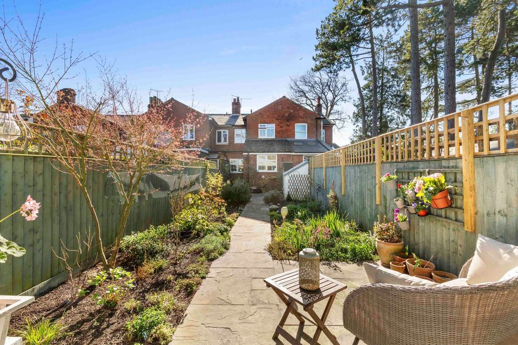 Additional image 4 of 2 bed terraced house for saleQueens Road, Princes Risborough HP27