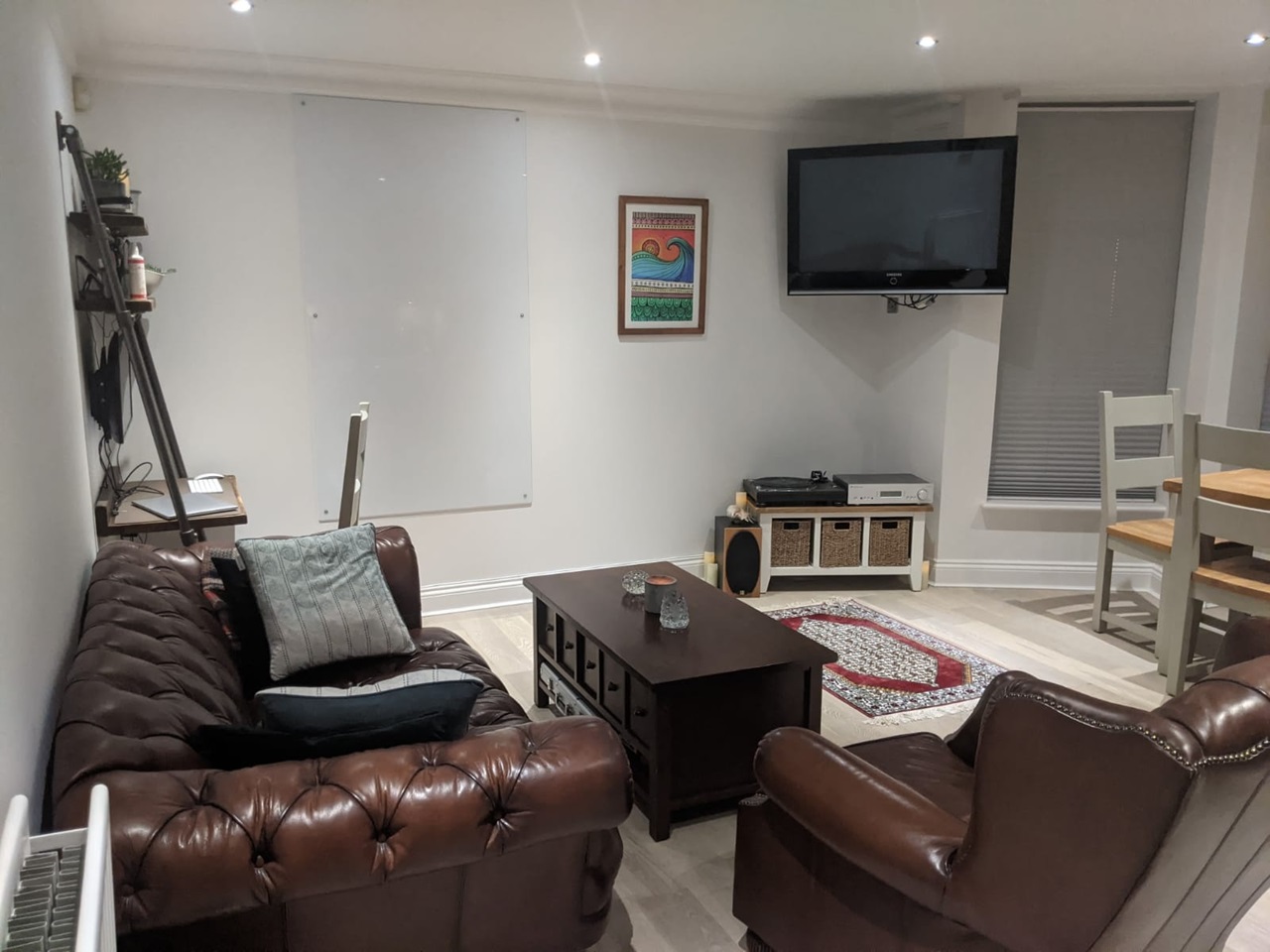 2 Bed Flat, Berwick Court, SE1, N1 7GU photo 3