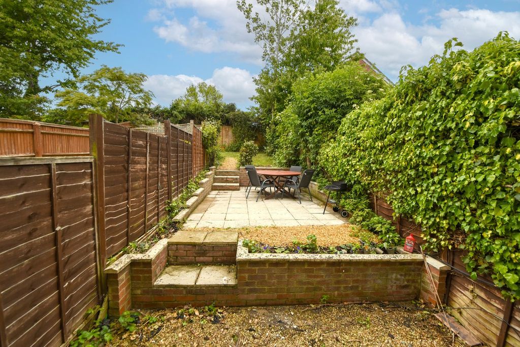 Additional image 2 of 1 bed terraced house for saleHarrington Close, Newbury RG14