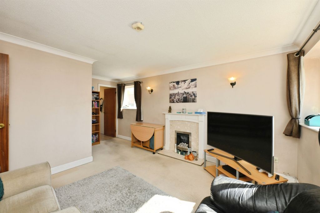 Additional image 5 of 1 bed maisonette for saleThe Paddock, Bishop's Stortford CM23