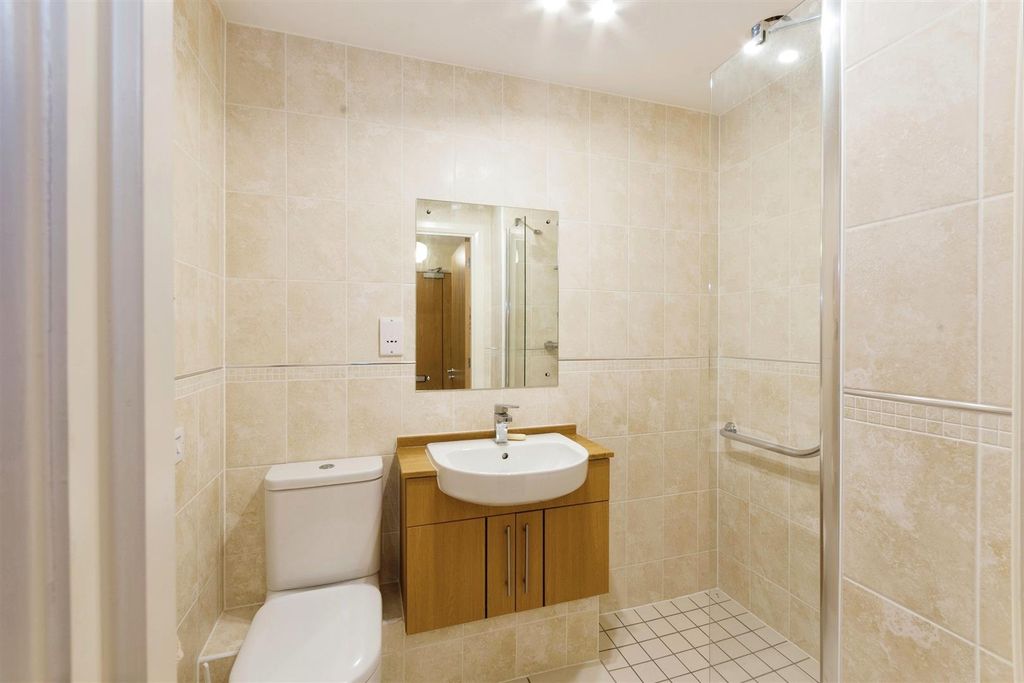 Additional image 15 of 2 bed flat for sale8 Westonia Court, 582-592 Wellingborough Road, Northampton NN3