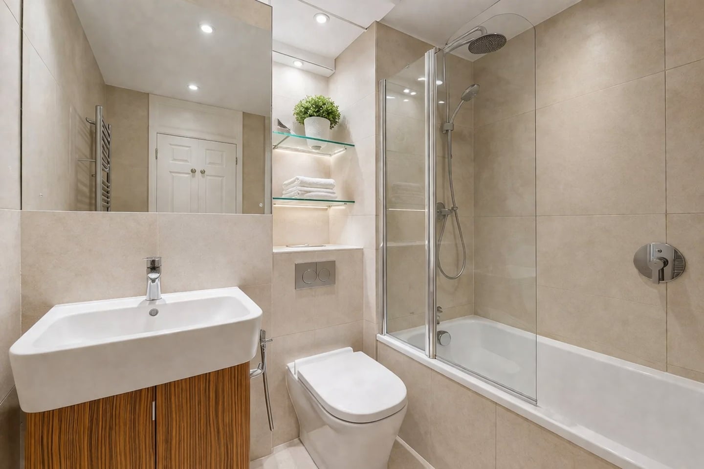 2 Bed Flat, George St, W1U, N1 7GU photo 5