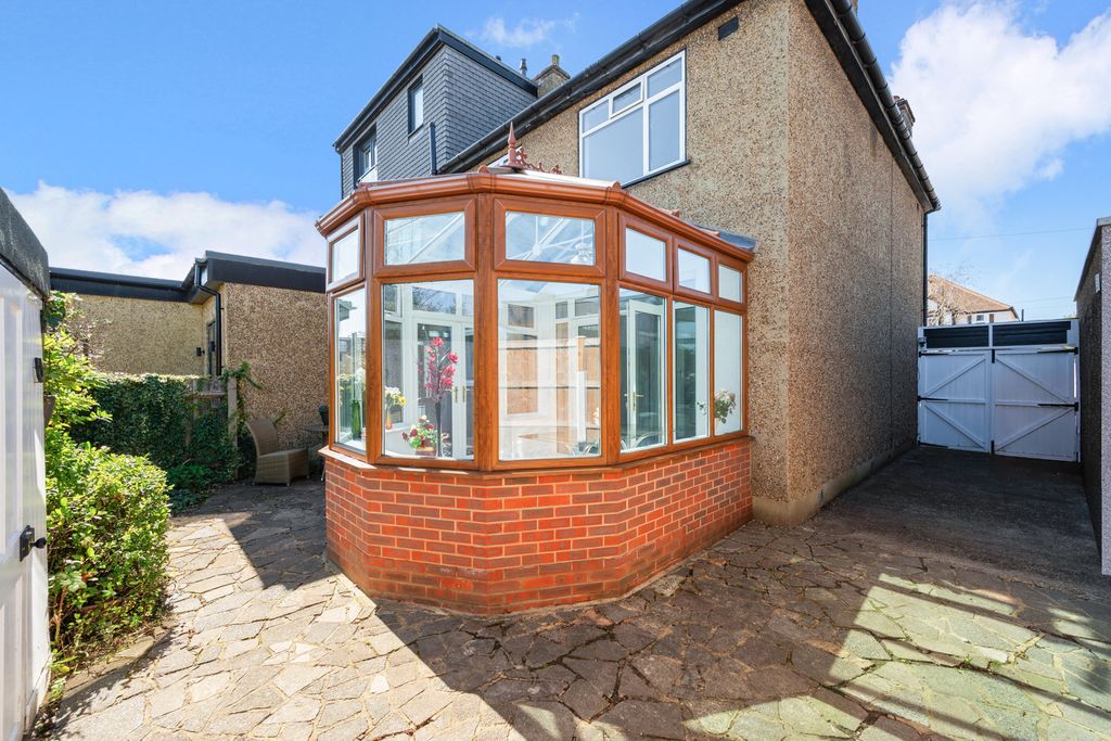 Additional image 28 of 3 bed semi-detached house for saleAshridge Way, Morden SM4