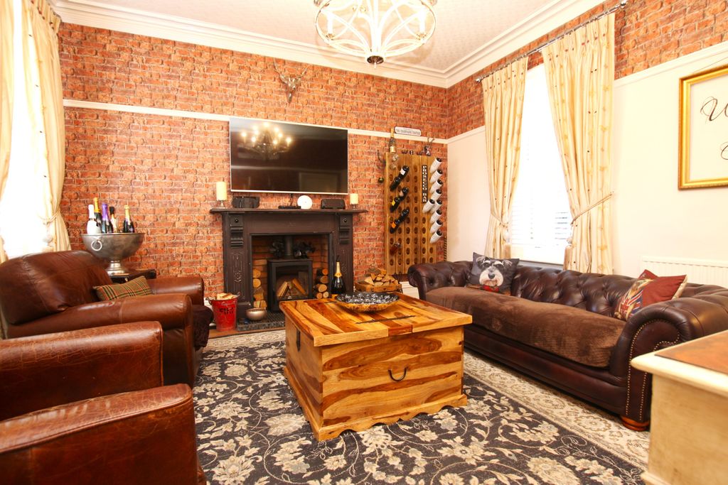 4 bed semi-detached house for saleYarborough Road, Lincoln LN1 photo 5