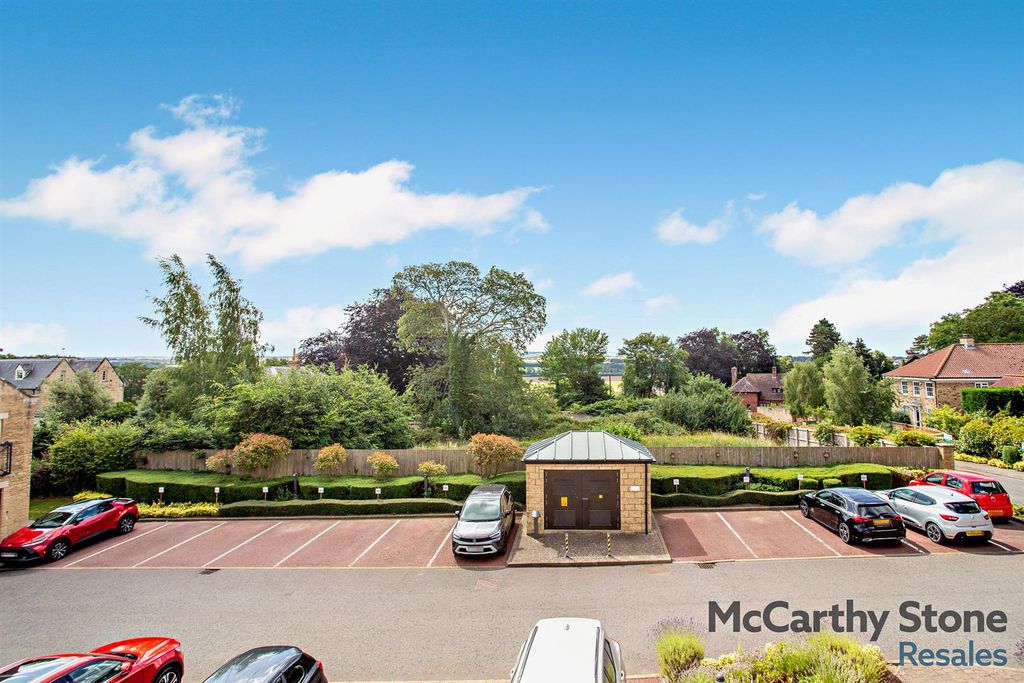 Additional image 9 of 2 bed flat for saleHollis Court, Castle Howard Road, Malton YO17