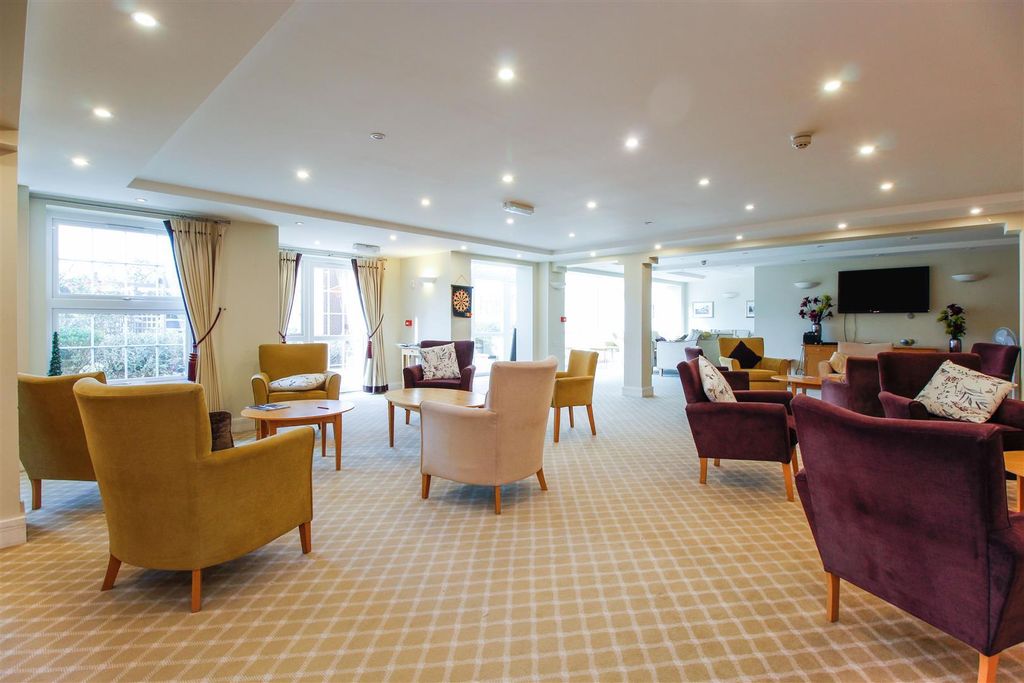 Additional image 11 of 1 bed flat for saleWeighbridge Court, 301 High Street, Chipping Ongar, Essex CM5