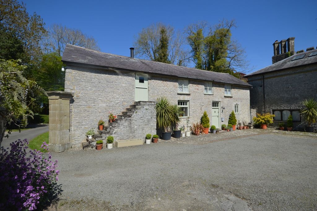 3 bed detached house for saleWalton, Presteigne LD8