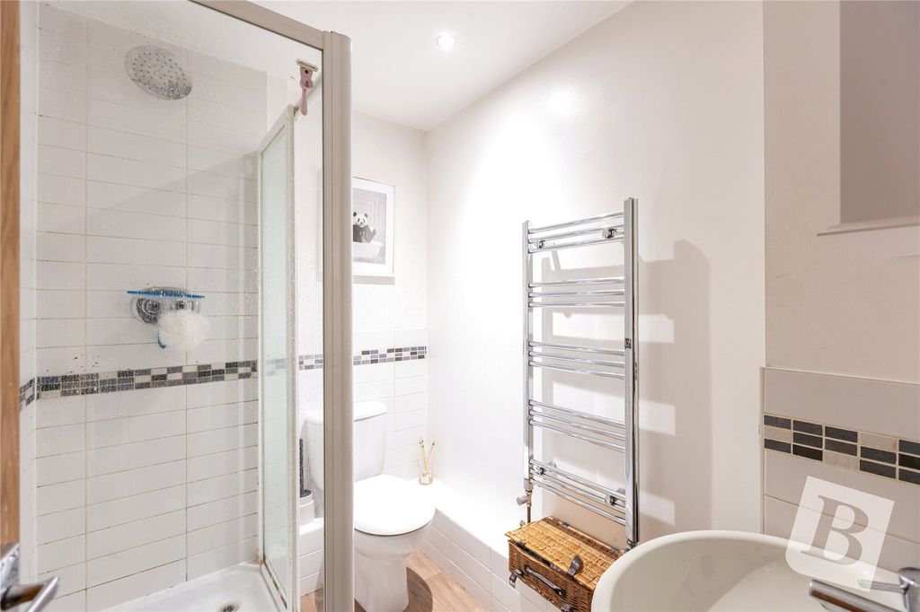 Additional image 8 of 2 bed flat for saleWalter Mead Close, Ongar, Essex CM5