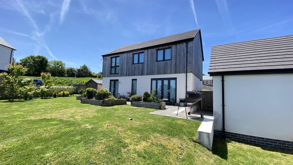 3 bed detached house for saleWindmill Park, Launceston PL15