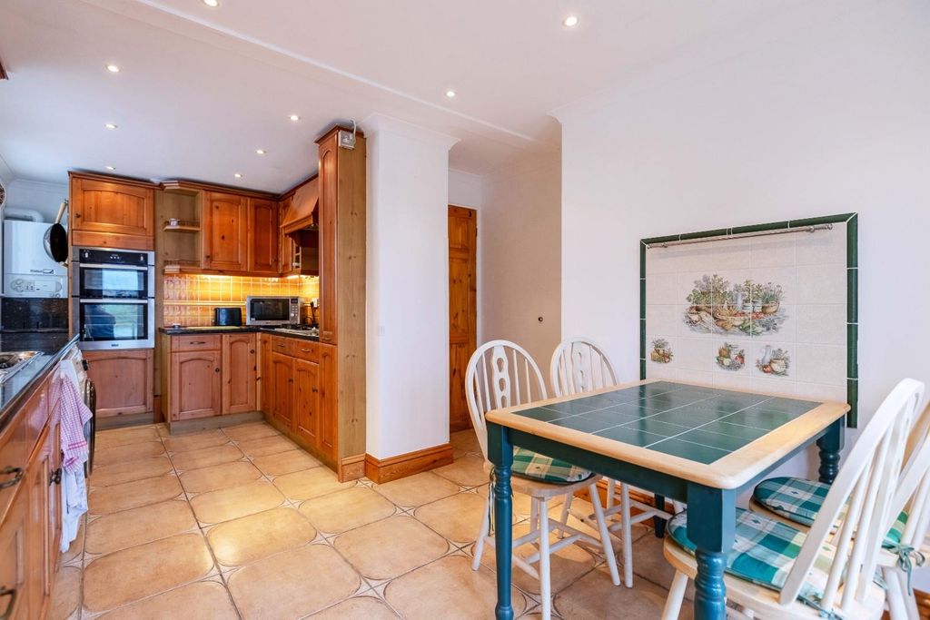 Additional image 12 of 3 bed semi-detached house for saleBrighton Road, Lancing BN15