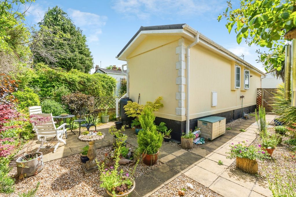 Additional image 12 of 1 bed mobile/park home for saleThatched Cottage Park, Southampton Road, Lyndhurst, Hampshire SO43
