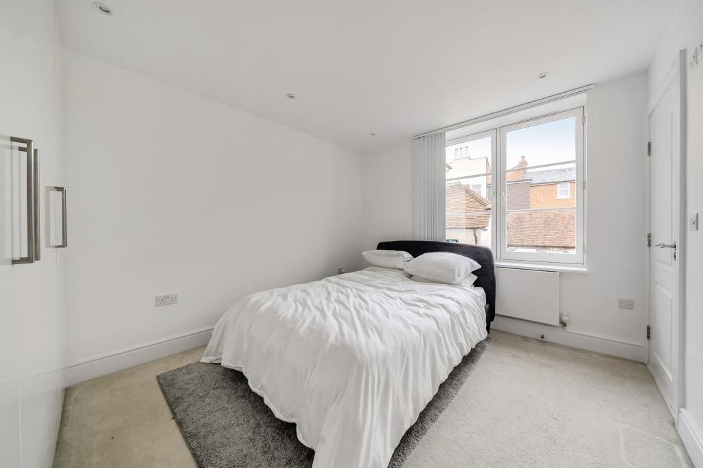 Additional image 10 of 2 bed flat for saleNewbury, Berkshire RG14