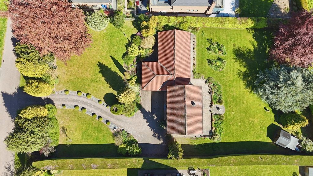 Additional image 18 of 5 bed detached house for saleCroft Park, North Ferriby HU14