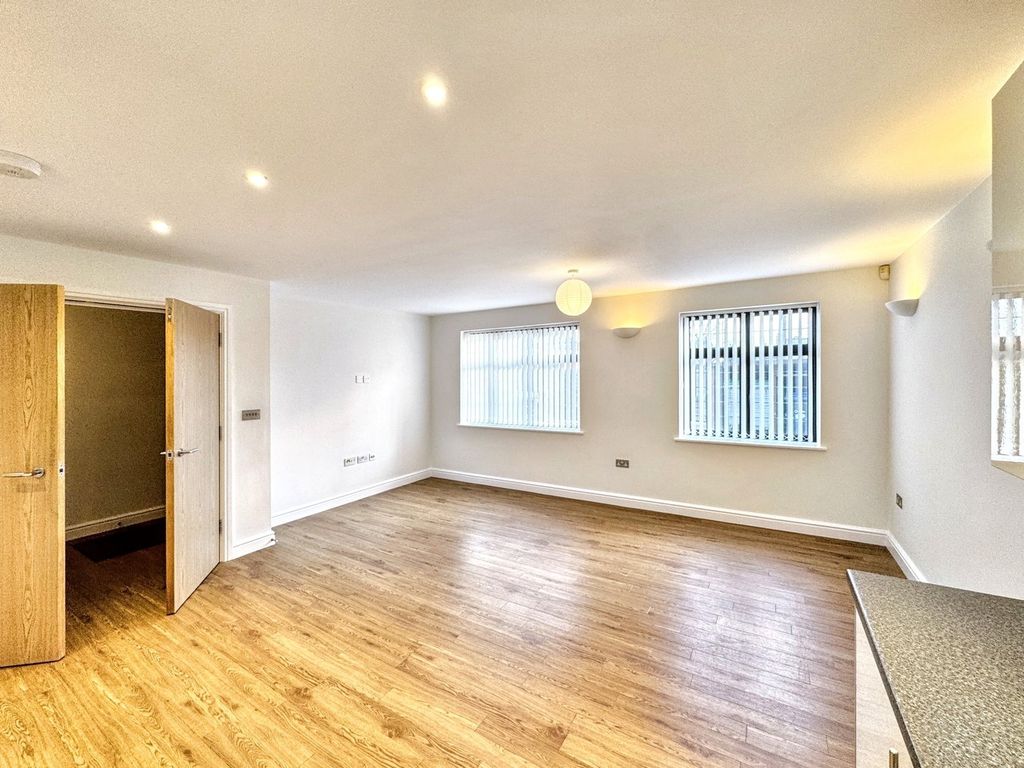 Additional image 5 of 2 bed flat for saleWest Way, Petts Wood, Orpington BR5