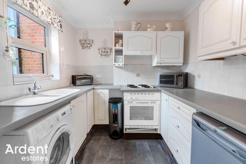 Additional image 9 of 1 bed flat for saleSpital Road, Maldon CM9