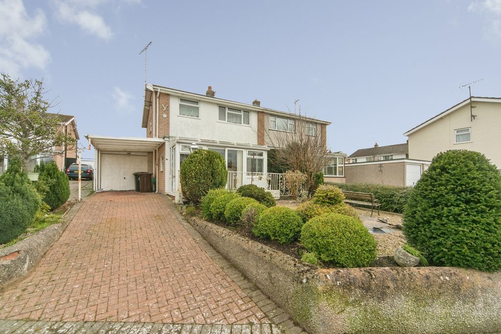 3 bed semi-detached house for saleNarrow Lane, Llandudno Junction, Conwy LL31