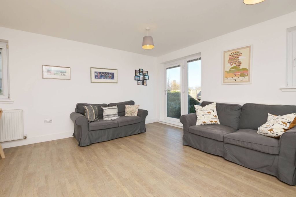 1 bed flat for saleBurnbrae Drive, East Craigs, Edinburgh EH12