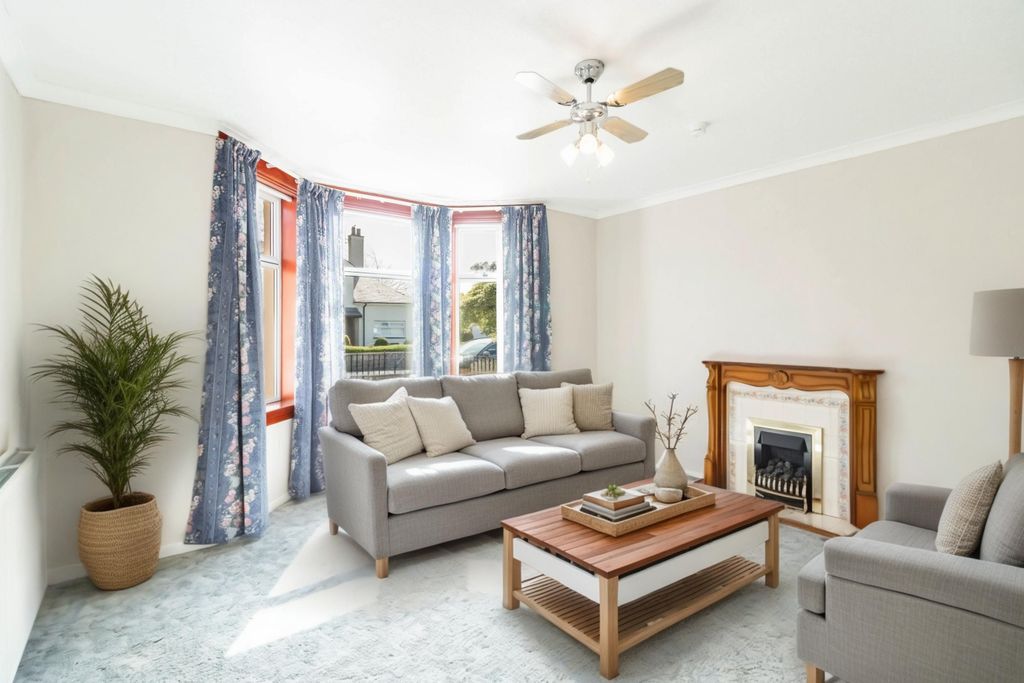 Additional image 7 of 4 bed detached house for saleCaird Avenue, Montrose DD10