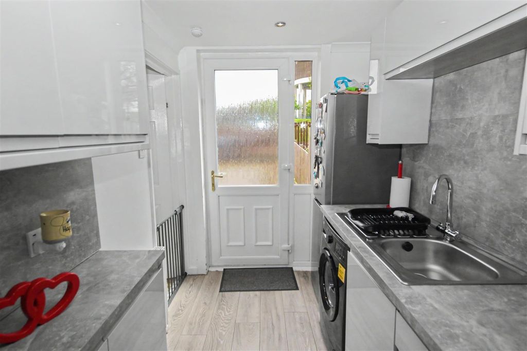Additional image 5 of 2 bed terraced house for saleWhites Neuk, Lanark ML11