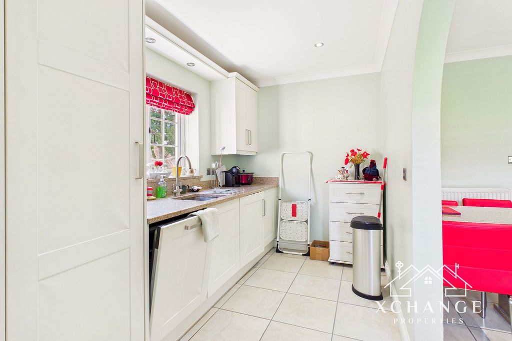 Additional image 15 of 3 bed detached house for saleSlade Close, Nuneaton CV11