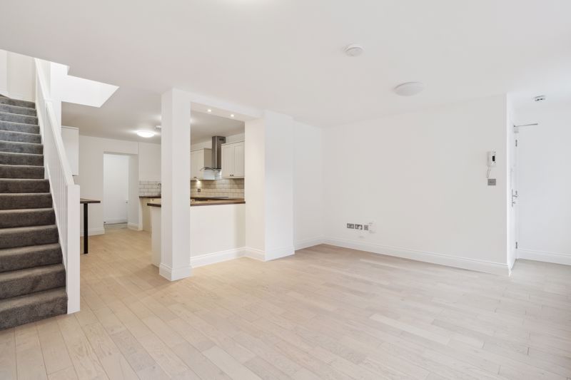 Additional image 2 of 1 bed flat for saleWest Street, Marlow SL7