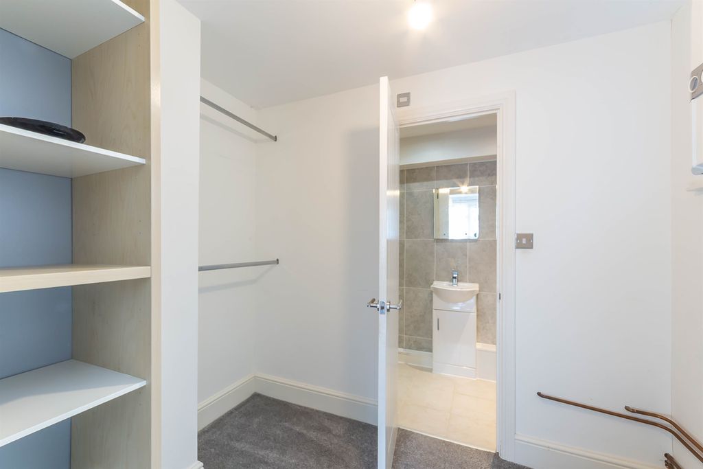 Additional image 14 of 2 bed flat for saleBeacon Hill, Maldon CM9