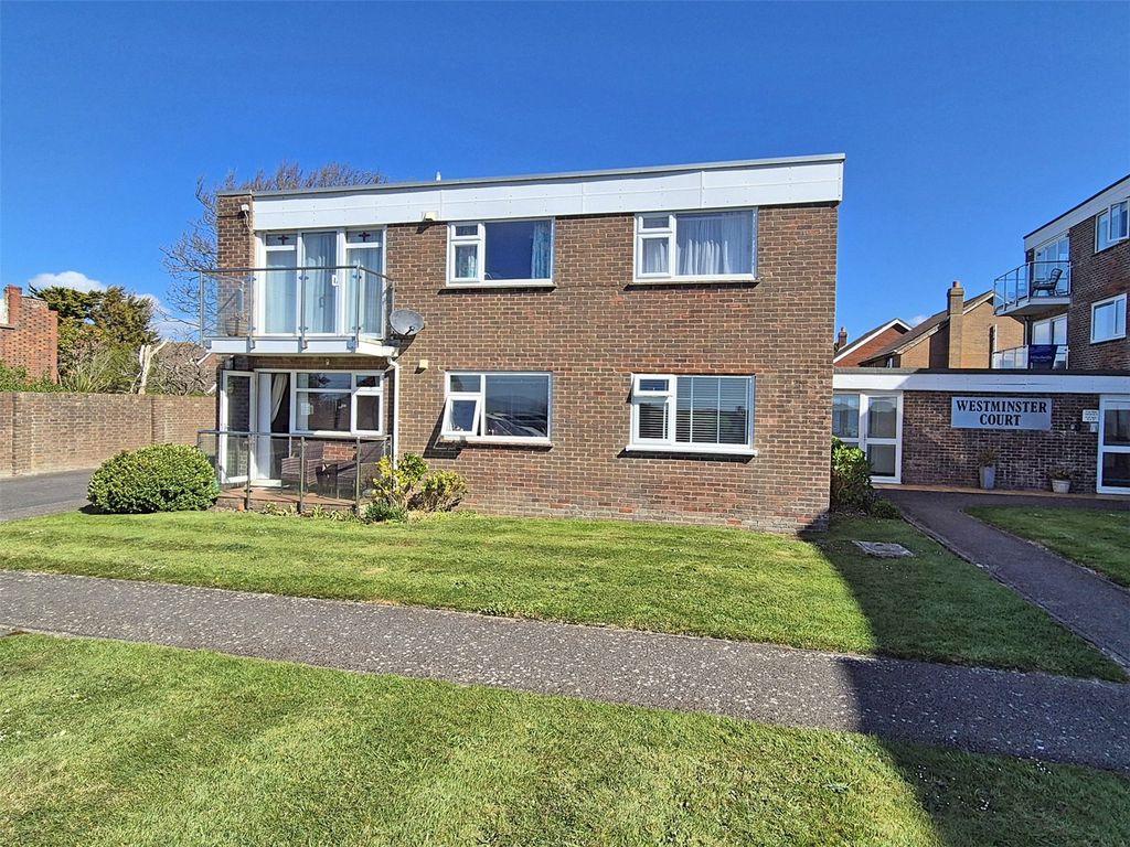 2 bed flat for saleMarine Drive, Barton On Sea, New Milton, Hampshire BH25