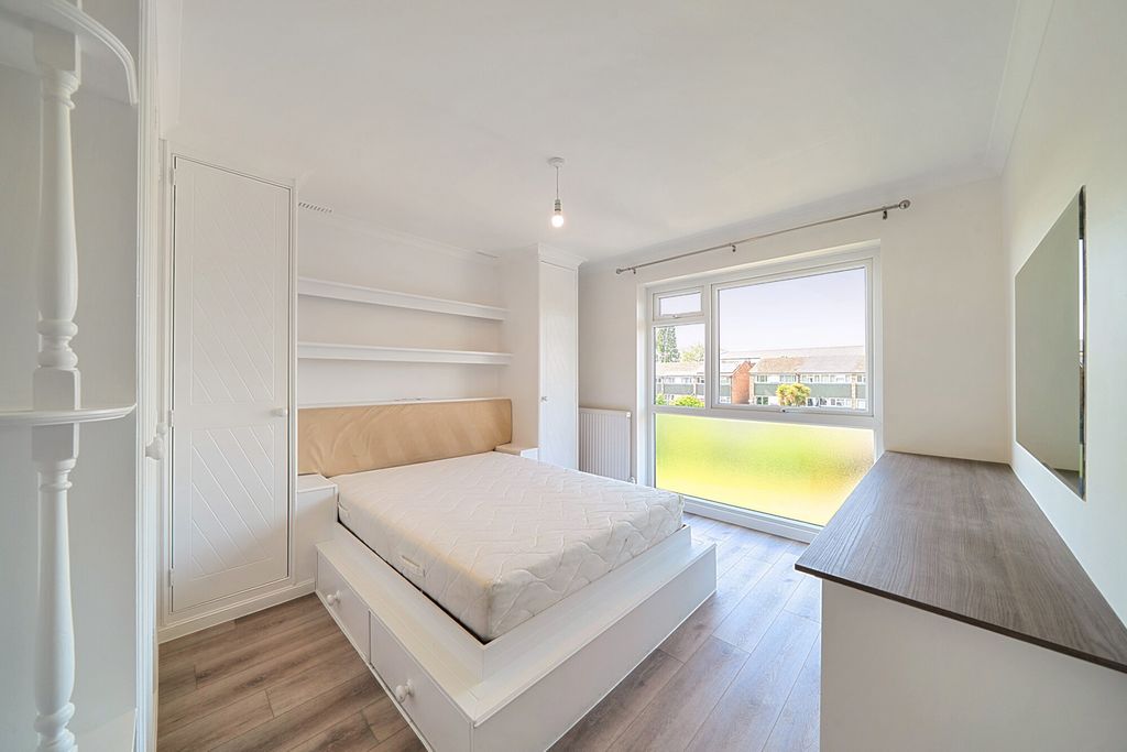 Additional image 33 of 2 bed flat for saleNigel Close, Northolt UB5