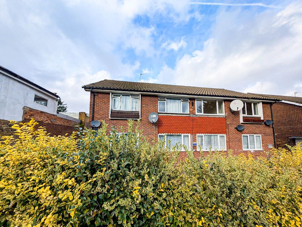 Additional image 7 of 2 bed maisonette for saleFlat, Pearson Court, Central Road, Morden SM4