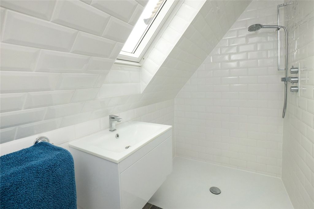 Additional image 11 of 2 bed country house for saleEvenlode Road, Moreton-In-Marsh, Gloucestershire GL56