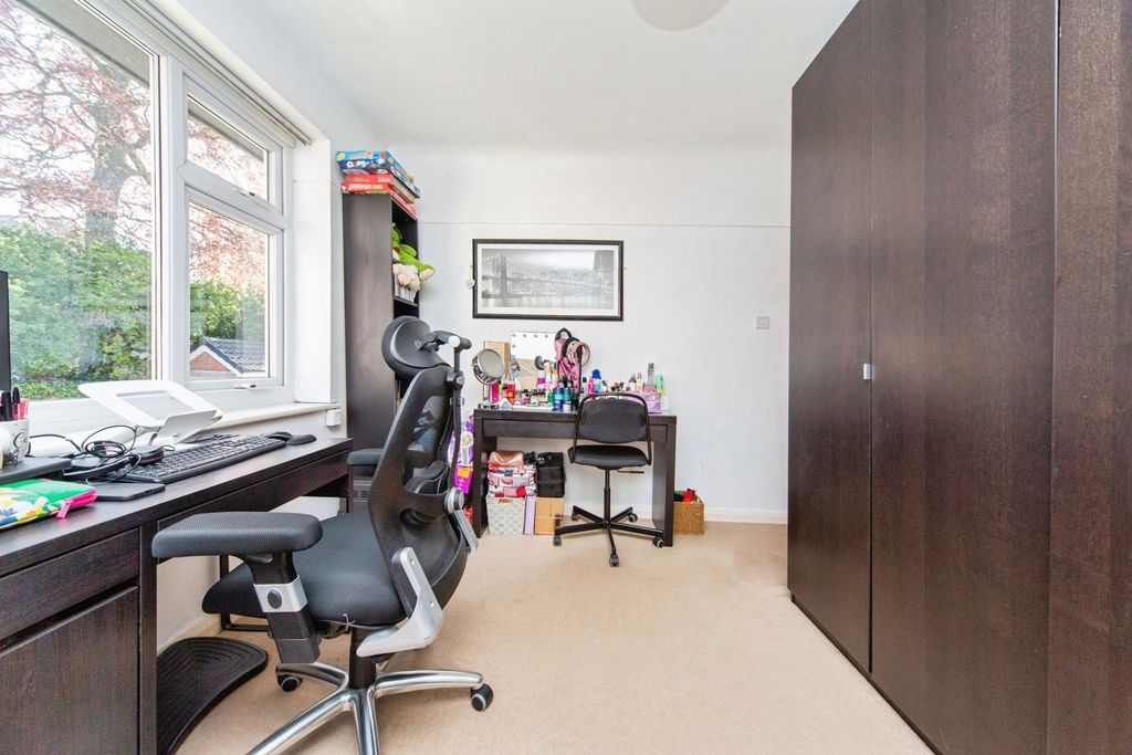 Additional image 8 of 2 bed flat for saleIngestre Road, Prenton CH43