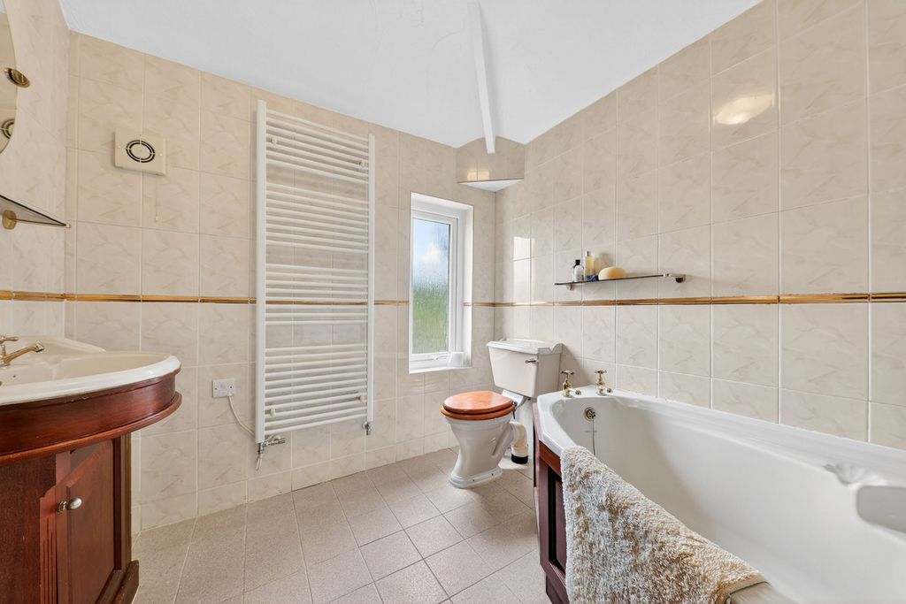 Additional image 20 of 3 bed end terrace house for saleMoorland Road, Leeds LS16