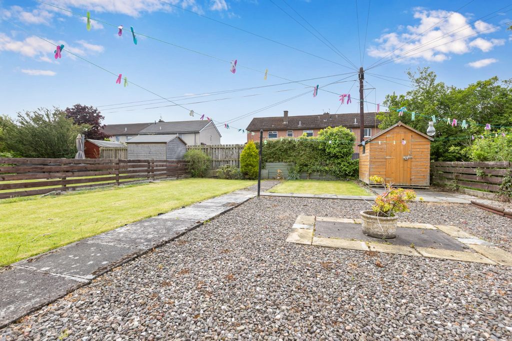 Additional image 16 of 2 bed flat for sale10 Lawrie Terrace, Loanhead EH20