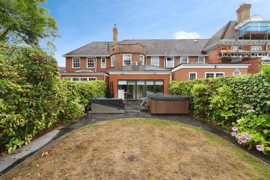 Additional image 18 of 2 bed terraced house for saleHigh Street, Ongar, Essex CM5