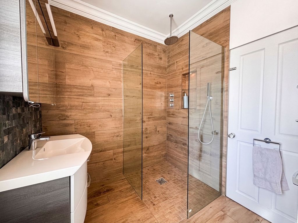 Additional image 29 of 5 bed detached house for saleLongley Drive, Worsley M28