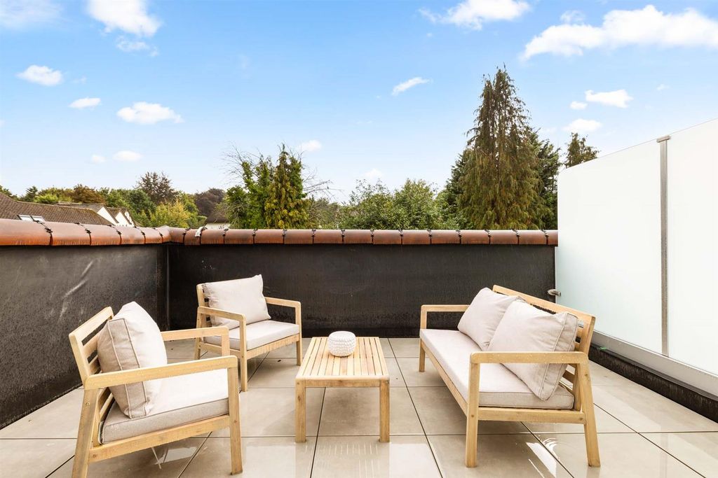Additional image 2 of 2 bed flat for saleMclaren Court, Fetcham KT22