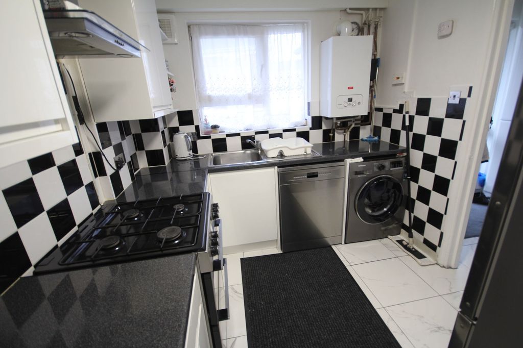 Additional image 4 of 2 bed flat for saleAcademy Gardens, Northolt UB5
