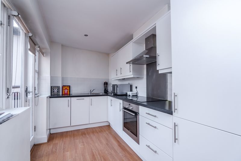 Additional image 3 of 2 bed flat for saleCrown Lane, Marlow SL7
