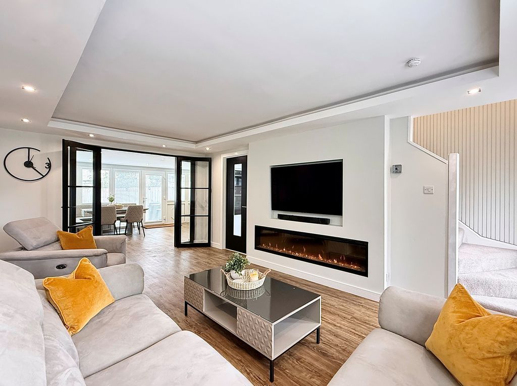Additional image 2 of 3 bed villa for saleAdamton Estate, Monkton KA9
