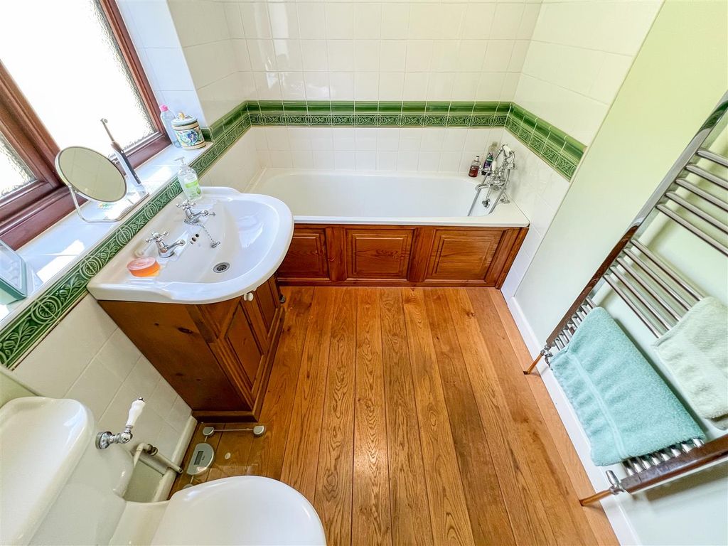 Additional image 22 of 4 bed property for saleAbbey Green Road, Leek ST13
