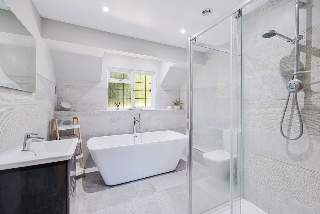 Additional image 18 of 5 bed detached house for saleWilderness Road, Oxted RH8