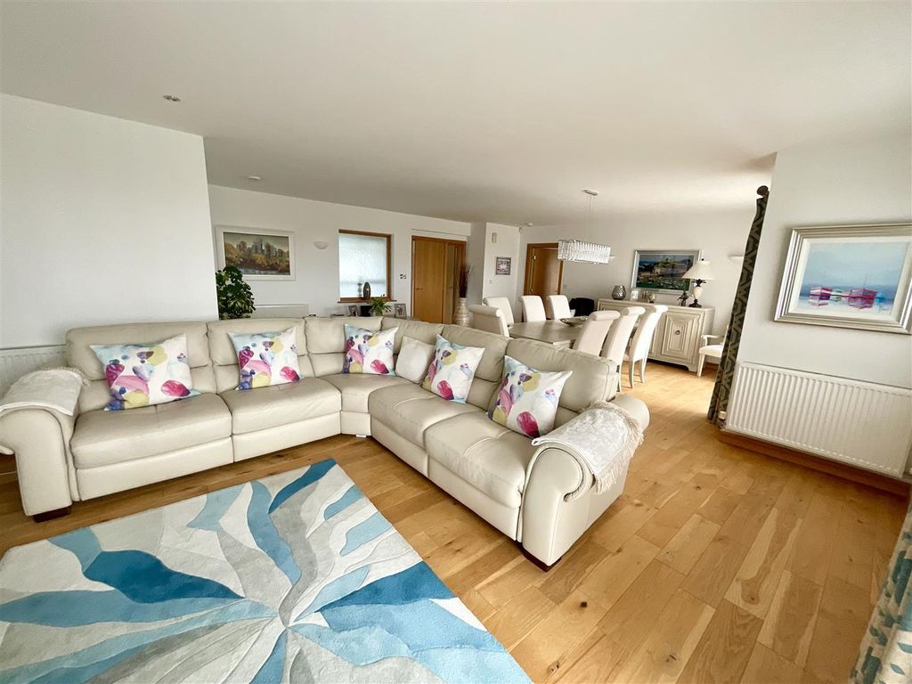 Additional image 7 of 4 bed detached house for salePentre Nicklaus Village, Llanelli SA15