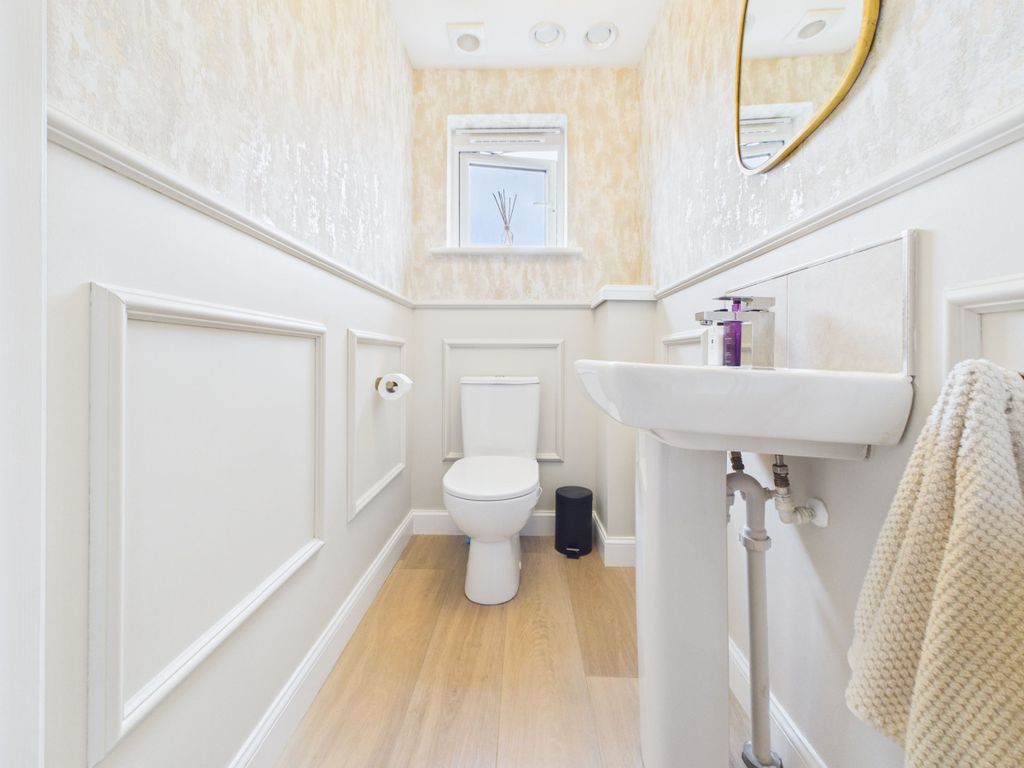 Additional image 9 of 3 bed semi-detached house for saleBarrie Road, Newarthill, Motherwell ML1