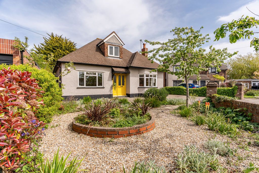 4 bed detached house for saleCherwell Road, Penarth CF64