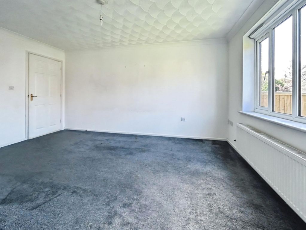 Additional image 6 of 2 bed flat for saleLawnwood Drive, Goldthorpe, Rotherham S63