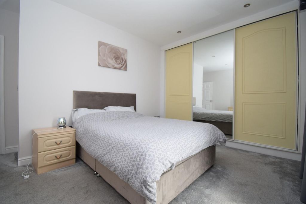 Additional image 6 of 2 bed flat for saleLime Pit Lane, Stanley, Wakefield WF3
