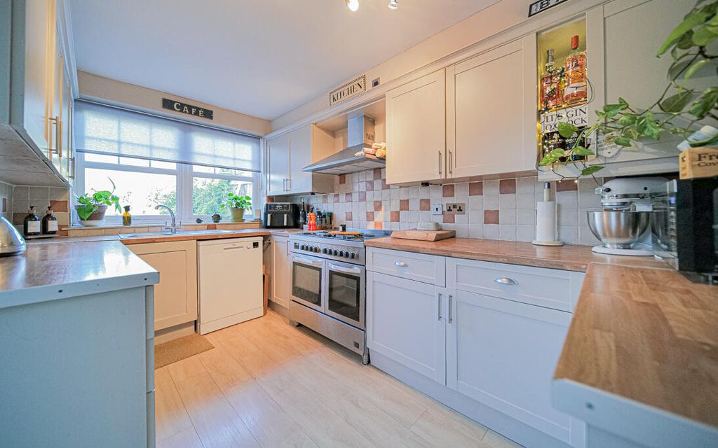 Additional image 10 of 4 bed semi-detached house for saleSandridge Road, Melksham, Wiltshire SN12