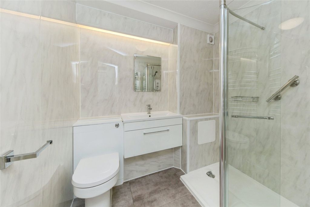 Additional image 5 of 1 bed flat for saleTabley Road, Knutsford, Cheshire WA16