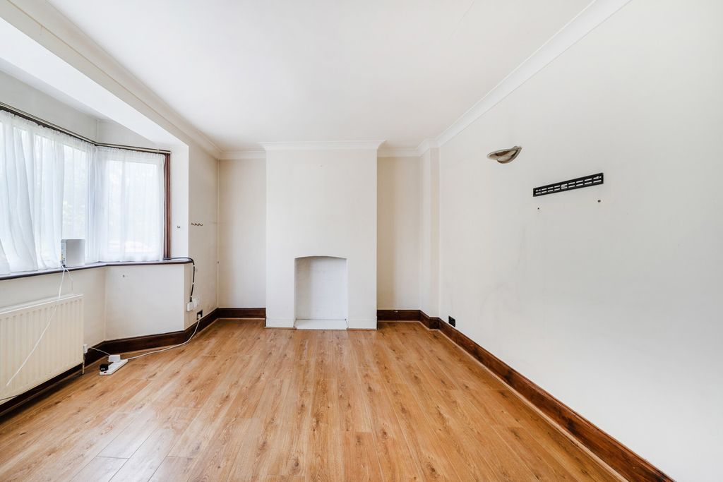 Additional image 2 of 5 bed semi-detached house for saleHawtrey Avenue, Northolt UB5