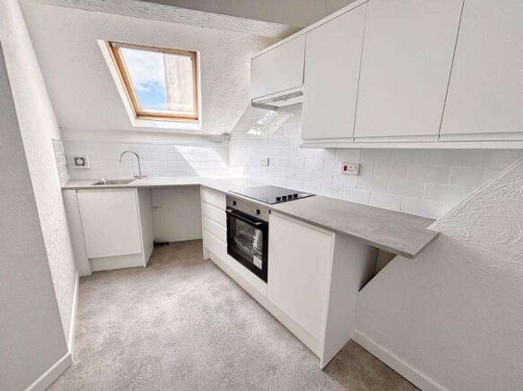 Additional image 3 of 1 bed flat for saleJohn Street, Porthcawl CF36